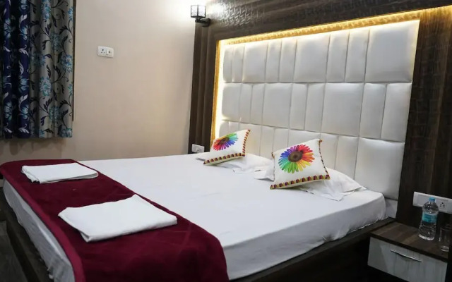 Hotel CM Palace