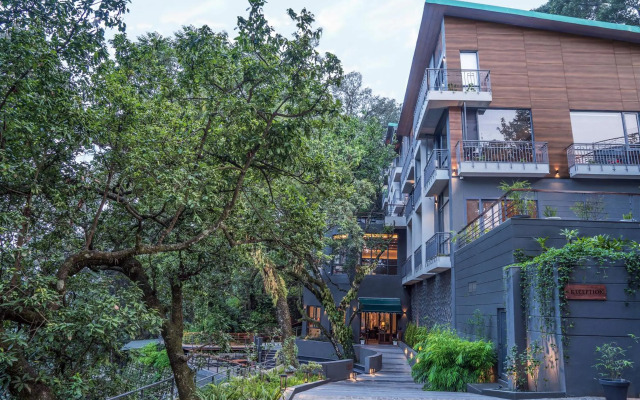 The Rosefinch Sarovar Portico