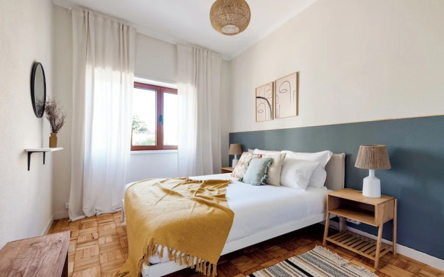 Breinr · Trendy and Spacious 3BR Family Home