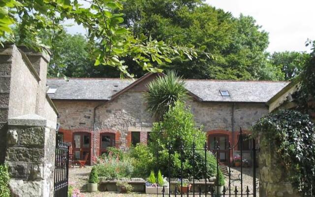 The Stable - The Cottages at Blackadon Farm