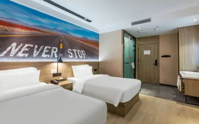 RuiSiTe Hotel (Shijiazhuang Beiguo Mall Letai Center Branch)