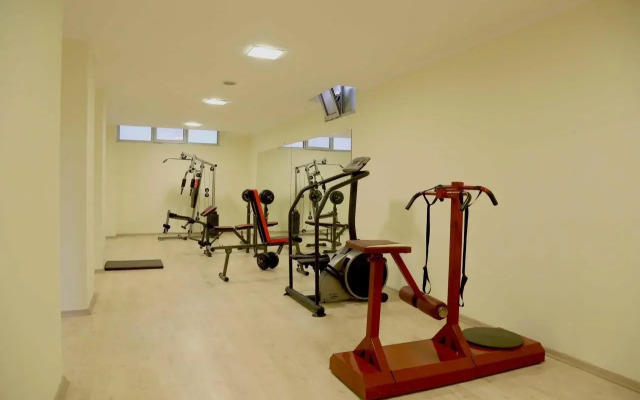 Club Karakas Apart