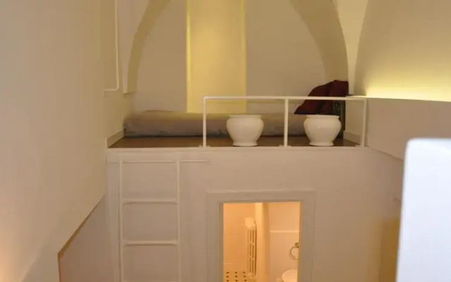 Gloria's House
