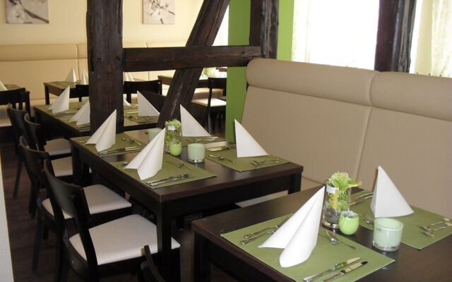 Memory Hotel Restaurant