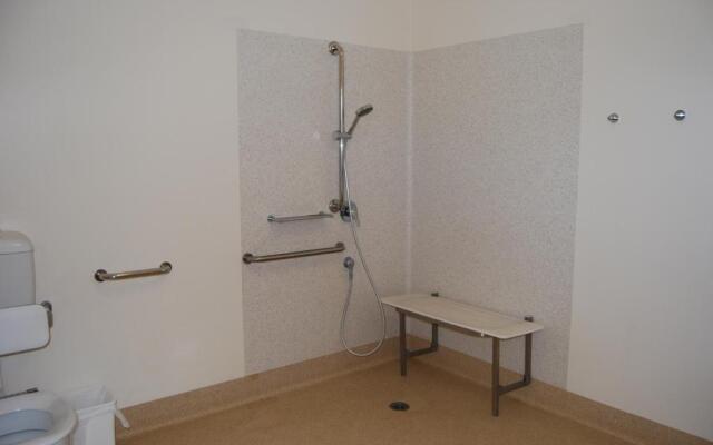 Coral Coast Tourist Park Carnarvon