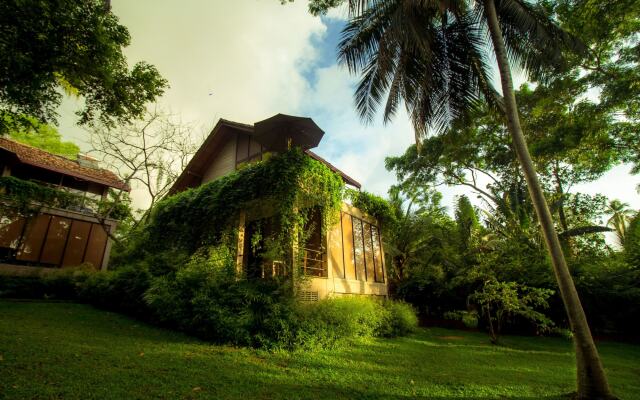 Palm Paradise Cabanas & Villas Beach Resort Tangalle