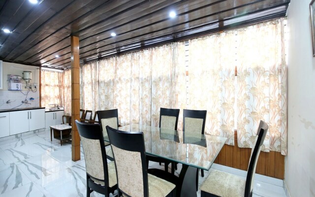 Oyo 12243 Home Luxurious 3Bhk Villa Longwood