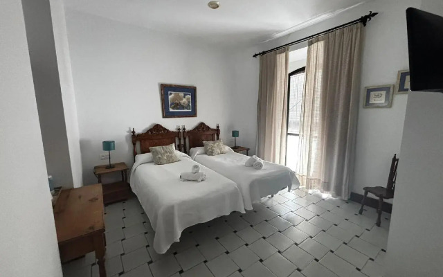 Hotel Montehueznar Spa