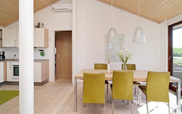 8 Person Holiday Home in Store Fuglede