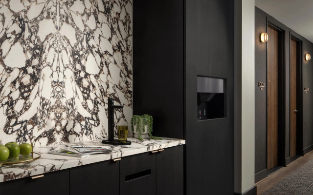 Thompson Houston, by Hyatt