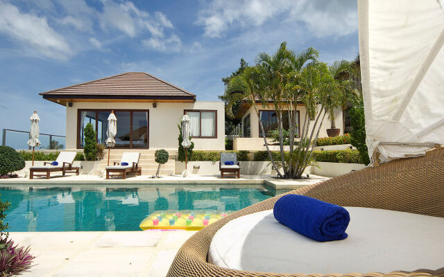 Baan Napoli Luxury Villa