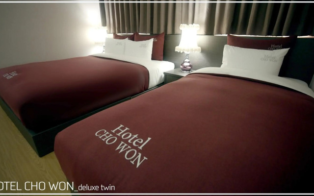 Hotel Chowon