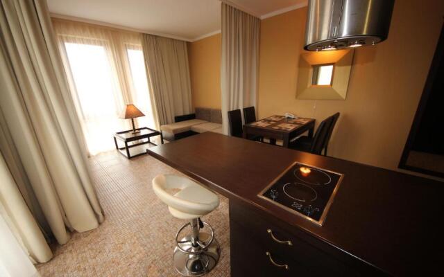 Menada Apartments in Royal Beach Resort