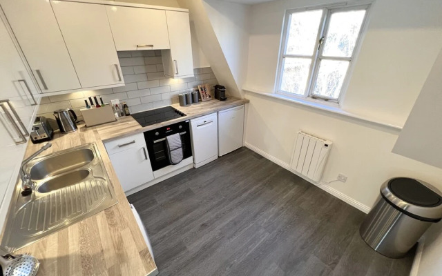 Beautiful central apartment with parking
