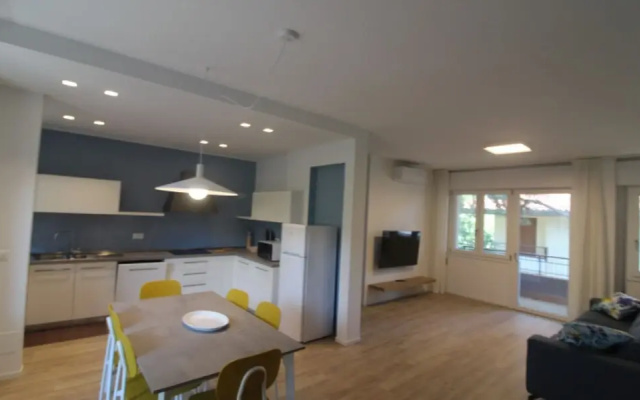 Spacious Flat 200mt From the Beach