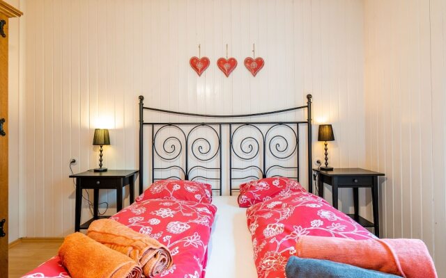 Large Holiday Home in Salzburg With Garden