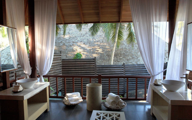 Niva Labriz Seychelles