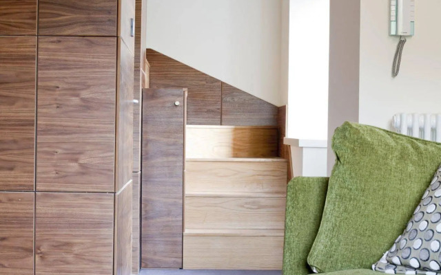 Merchiston Residence
