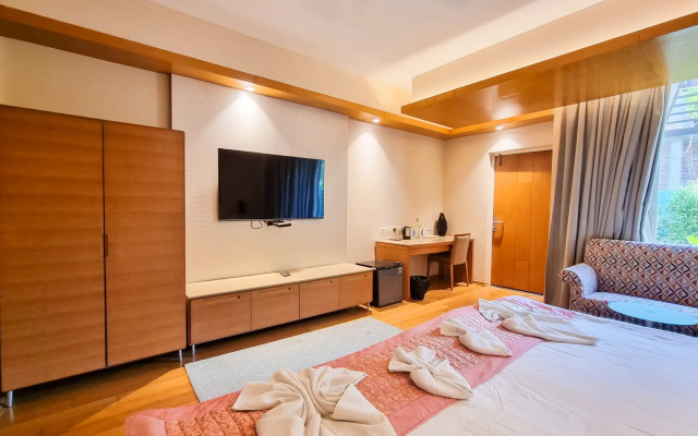 CRS Inn - A Premium Homestay ( near Cyber Hub)