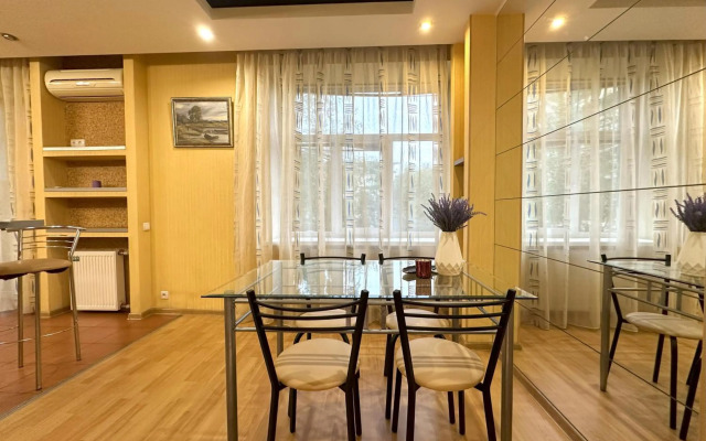 Апартаменты на Алчевских 37