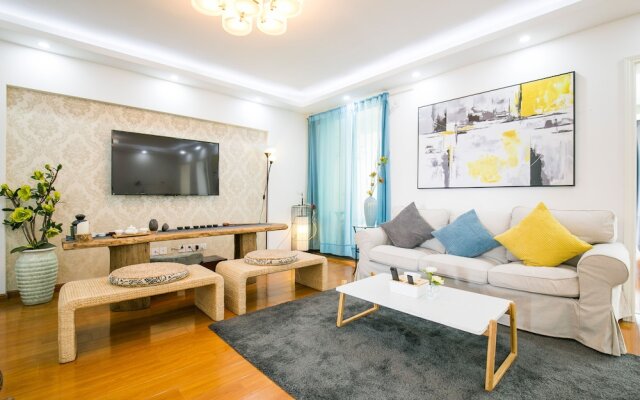 Lazy Apartment - Joy City