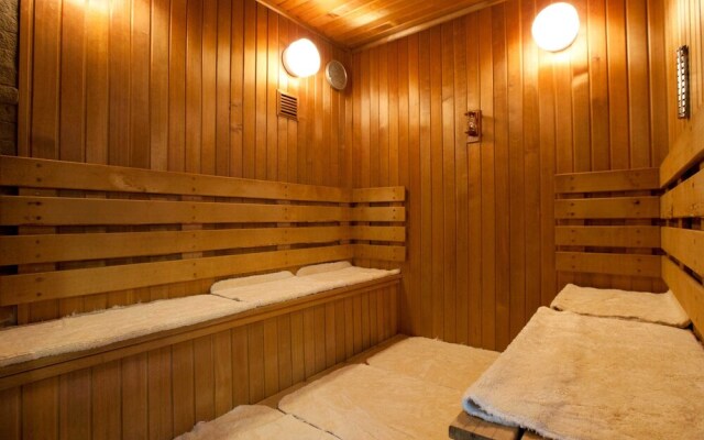 Capsule Hotel & Sauna Mizho