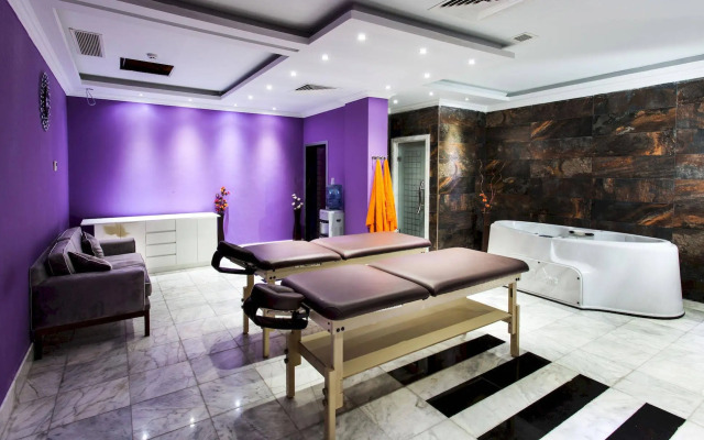 Jasmine Palace Resort & Spa