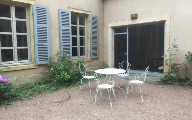 La maison des pères