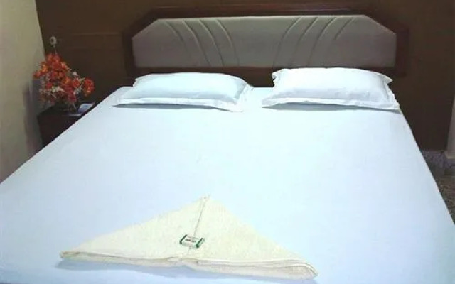 Hotel Chinnass