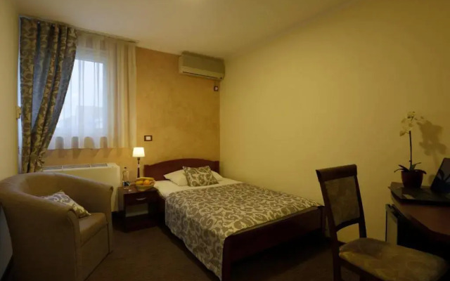 Guesthouse Tara
