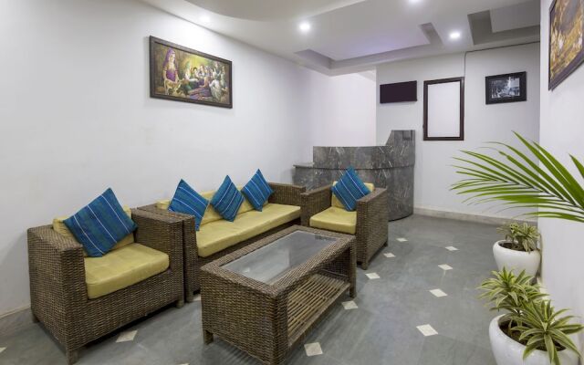 OYO 26891 Home Elegant Studio DLF Phase 3