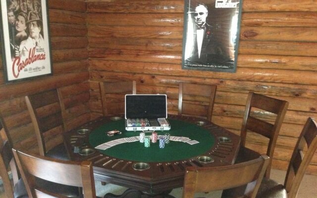 Lodge on Moonlight Drive