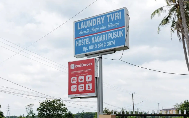 RedDoorz near Waterworld Lampung