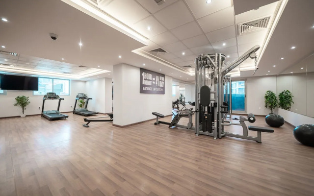 Charming Apt. With Views In Business Bay