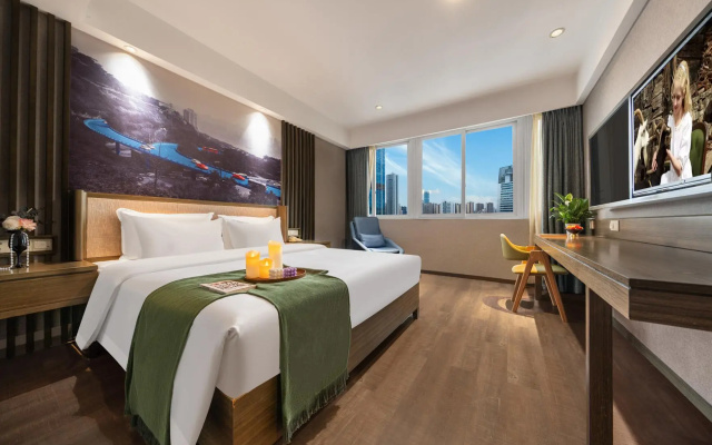 Rezen Kingtown Hotel (Chongqing Xinpaifang)