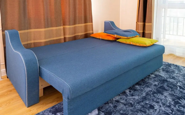 Eagle Town Service Apartment