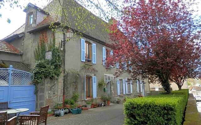 3 Place des Arbres Chambres D'Hotes