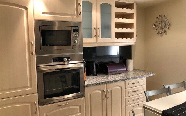 Penteada's Apartment - Charming & Trendy