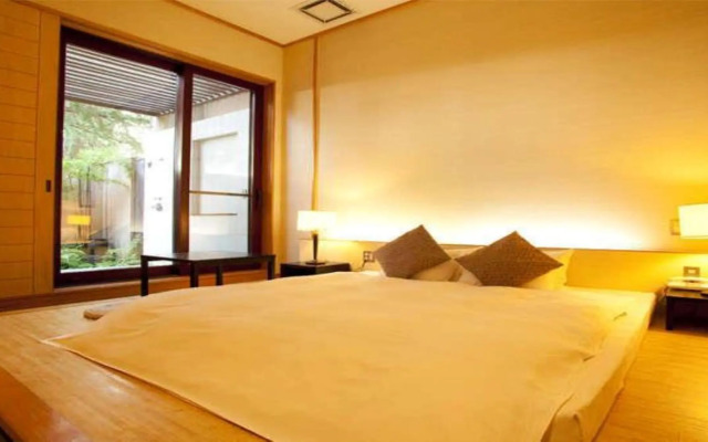 Hotel Allamanda