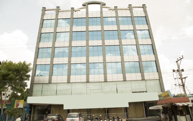 OYO 6130 Hotel N7