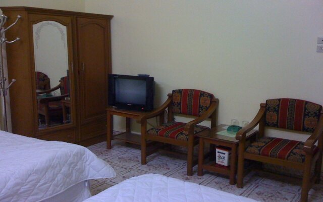 Phu Vinh Hotel