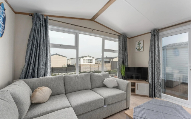 Chalet in De Haan With Terrace