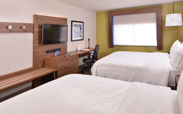 Holiday Inn Express Hotel & Suites Mesquite by IHG