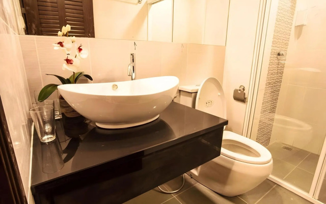 The Aim Sathorn Hotel