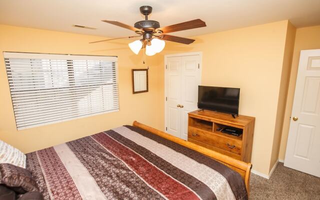 Guest House at The Greens - Dolly Parton's Stampede