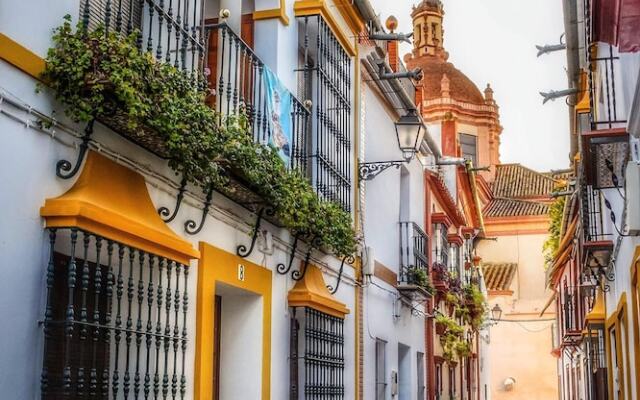 Studio in Peñaflor, With Wifi