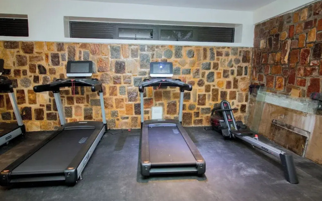 Cascadia Serviced Apartments