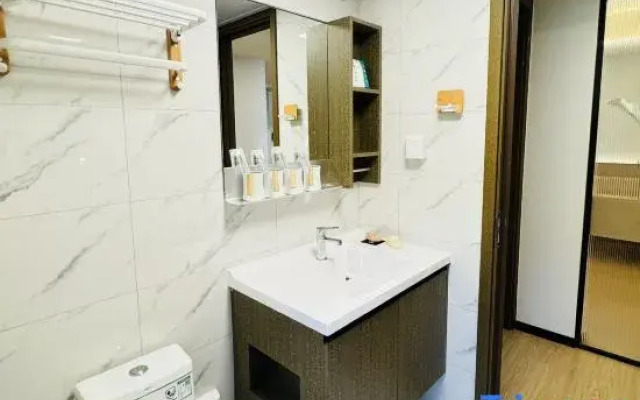 YURI Seaview Apartment