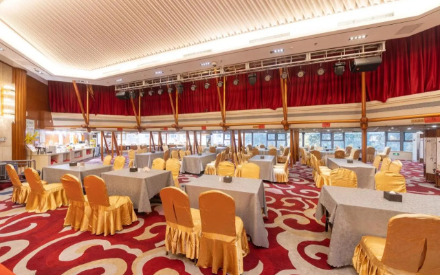 Beijing Jintai Oasis Hotel