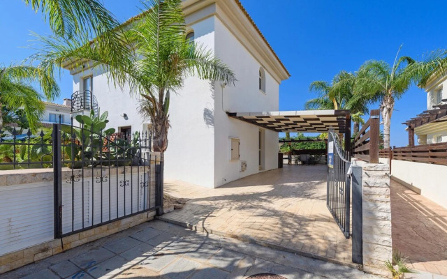 Villa Alex